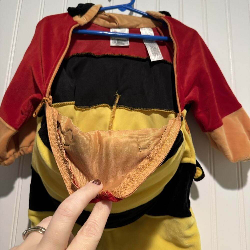 Disney Store Winnie the Pooh Honey Bumble Bee Halloween Costume 6-12 Months - Picture 4 of 8